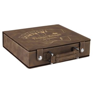 Rustic/Gold Engraved Faux Leather 100 Chip Poker Set - Closed view